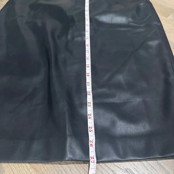 Alfani Vegan Leather Midi Skirt Size S - Picture 6 of 6